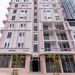 The Rose 507: Studio Apartment With Rooftop Pool